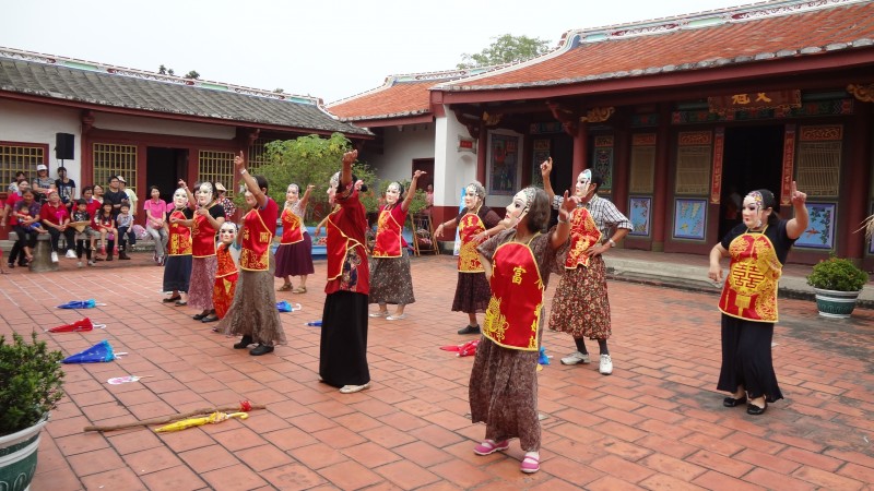 篤農社區十二婆姐舞蹈